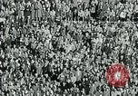 Standbild Fußballspiel United States USA, 1951, aus Sekunde 27 historischem Filmmaterial Videoclip 65675040661