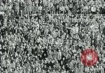 Standbild Fußballspiel United States USA, 1951, aus Sekunde 28 historischem Filmmaterial Videoclip 65675040661