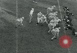 Standbild Fußballspiel United States USA, 1951, aus Sekunde 43 historischem Filmmaterial Videoclip 65675040661