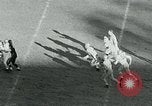 Standbild Fußballspiel United States USA, 1951, aus Sekunde 48 historischem Filmmaterial Videoclip 65675040661