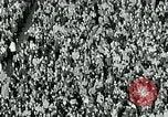 Standbild Fußballspiel College Park Maryland USA, 1951, aus Sekunde 19 historischem Filmmaterial Videoclip 65675040663