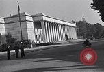 Standbild Deutscher Export Ausstellung bald nach Zweiten Weltkrieg München Deutschland, 1946, aus Sekunde 21 historischem Filmmaterial Videoclip 65675040664
