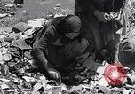 Immagine di Popolo tedesco Monaco di Baviera Germania, 1946, secondo 12 filmato di repertorio 65675040673