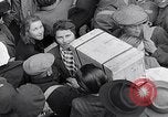 Standbild deutsche Volk München Deutschland, 1945, aus Sekunde 9 historischem Filmmaterial Videoclip 65675040674