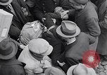 Standbild deutsche Volk München Deutschland, 1945, aus Sekunde 45 historischem Filmmaterial Videoclip 65675040674