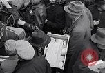 Standbild deutsche Volk München Deutschland, 1945, aus Sekunde 60 historischem Filmmaterial Videoclip 65675040674