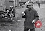 Standbild deutsche Volk München Deutschland, 1945, aus Sekunde 6 historischem Filmmaterial Videoclip 65675040679