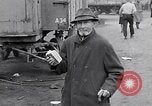 Standbild deutsche Volk München Deutschland, 1945, aus Sekunde 8 historischem Filmmaterial Videoclip 65675040679