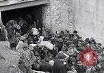 Standbild deutsche Volk München Deutschland, 1945, aus Sekunde 23 historischem Filmmaterial Videoclip 65675040679