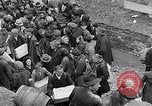 Standbild deutsche Volk München Deutschland, 1945, aus Sekunde 31 historischem Filmmaterial Videoclip 65675040679