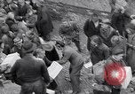 Standbild deutsche Volk München Deutschland, 1945, aus Sekunde 34 historischem Filmmaterial Videoclip 65675040679