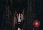 Standbild Bombe beschädigt Köln Deutschland, 1945, aus Sekunde 42 historischem Filmmaterial Videoclip 65675040691
