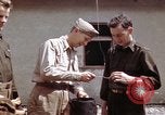 Standbild Moosburg Kriegsgefangenschaft befreiten Häftlingen Moosburg Deutschland, 1945, aus Sekunde 31 historischem Filmmaterial Videoclip 65675040694