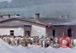Immagine di Liberati i prigionieri da Moosburg Moosburg Germania, 1945, secondo 25 filmato di repertorio 65675040695