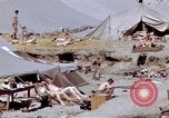 Immagine di Liberati i prigionieri da Moosburg Moosburg Germania, 1945, secondo 58 filmato di repertorio 65675040695