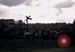Immagine di Militare europea prigionieri liberati in Germania Germania, 1945, secondo 7 filmato di repertorio 65675040697