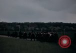 Immagine di Militare europea prigionieri liberati in Germania Germania, 1945, secondo 16 filmato di repertorio 65675040697