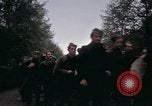 Immagine di Militare europea prigionieri liberati in Germania Germania, 1945, secondo 58 filmato di repertorio 65675040697