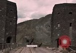 Immagine di Truppe americane cattura il Ludendorff Ponte sul Fiume Reno Remagen Germania, 1945, secondo 24 filmato di repertorio 65675040699