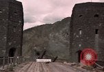 Immagine di Truppe americane cattura il Ludendorff Ponte sul Fiume Reno Remagen Germania, 1945, secondo 26 filmato di repertorio 65675040699