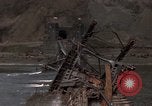 Immagine di Truppe americane cattura il Ludendorff Ponte sul Fiume Reno Remagen Germania, 1945, secondo 38 filmato di repertorio 65675040699