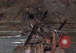 Immagine di Truppe americane cattura il Ludendorff Ponte sul Fiume Reno Remagen Germania, 1945, secondo 42 filmato di repertorio 65675040699