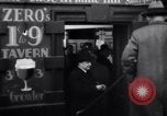 Standbild Beer Bar von Urbain Ledoux während Verbot New York City USA, 1932, aus Sekunde 11 historischem Filmmaterial Videoclip 65675040730