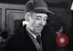 Standbild Beer Bar von Urbain Ledoux während Verbot New York City USA, 1932, aus Sekunde 41 historischem Filmmaterial Videoclip 65675040730