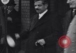 Standbild französische Staatsmänner Berlin Deutschland, 1931, aus Sekunde 13 historischem Filmmaterial Videoclip 65675040734