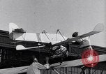 Standbild 10 Personen Kabine Fallschirm Washington DC USA, 1931, aus Sekunde 14 historischem Filmmaterial Videoclip 65675040735