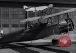Standbild 10 Personen Kabine Fallschirm Washington DC USA, 1931, aus Sekunde 23 historischem Filmmaterial Videoclip 65675040735