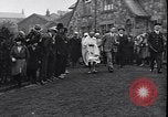Standbild Mohandas Karamchand Gandhi visits England Darwen England United Kingdom, 1931, aus Sekunde 30 historischem Filmmaterial Videoclip 65675040736
