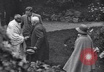 Standbild Mohandas Karamchand Gandhi visits England Darwen England United Kingdom, 1931, aus Sekunde 39 historischem Filmmaterial Videoclip 65675040736