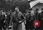 Immagine di Ragazzo nazista di Hitler saluta Bad Harzburg Germania, 1931, secondo 42 filmato di repertorio 65675040742
