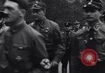 Immagine di Ragazzo nazista di Hitler saluta Bad Harzburg Germania, 1931, secondo 44 filmato di repertorio 65675040742