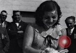 Immagine di Il lavaggio delle stoviglie contest Oakland California USA, 1931, secondo 40 filmato di repertorio 65675040745