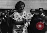 Immagine di Il lavaggio delle stoviglie contest Oakland California USA, 1931, secondo 61 filmato di repertorio 65675040745