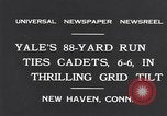 Standbild Fußballspiel New Haven Connecticut USA, 1931, aus Sekunde 7 historischem Filmmaterial Videoclip 65675040747