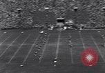 Standbild Fußballspiel New Haven Connecticut USA, 1931, aus Sekunde 13 historischem Filmmaterial Videoclip 65675040747