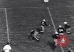 Standbild Fußballspiel New Haven Connecticut USA, 1931, aus Sekunde 45 historischem Filmmaterial Videoclip 65675040747