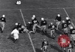 Standbild Fußballspiel New Haven Connecticut USA, 1931, aus Sekunde 47 historischem Filmmaterial Videoclip 65675040747