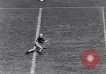 Standbild Fußballspiel New Haven Connecticut USA, 1931, aus Sekunde 53 historischem Filmmaterial Videoclip 65675040747