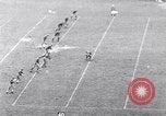 Image Football américain entre Harvard et Yale New Haven Connecticut USA, 1932, de la seconde 11 séquences d'archives historiques vidéo 65675040750
