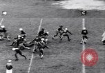 Image Football américain entre Harvard et Yale New Haven Connecticut USA, 1932, de la seconde 26 séquences d'archives historiques vidéo 65675040750