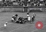 Image Football américain entre Harvard et Yale New Haven Connecticut USA, 1932, de la seconde 48 séquences d'archives historiques vidéo 65675040750