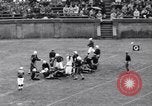 Image Football américain entre Harvard et Yale New Haven Connecticut USA, 1932, de la seconde 57 séquences d'archives historiques vidéo 65675040750