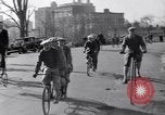 Image bicyclette New York City USA, 1932, de la seconde 8 séquences d'archives historiques vidéo 65675040752