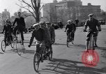 Image bicyclette New York City USA, 1932, de la seconde 9 séquences d'archives historiques vidéo 65675040752