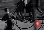 Image bicyclette New York City USA, 1932, de la seconde 17 séquences d'archives historiques vidéo 65675040752