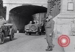 Immagine di Liberazione di Roma Italia, 1944, secondo 13 filmato di repertorio 65675040764
